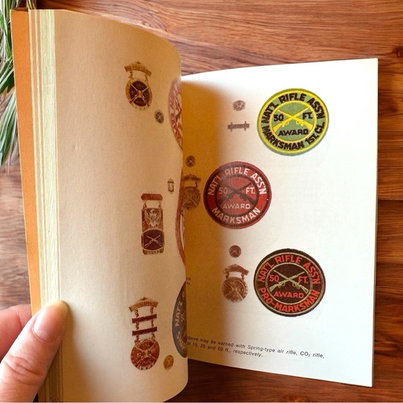 VINTAGE 1971 NRA Junior Program Handbook - Softcover - Picture 6 of 9